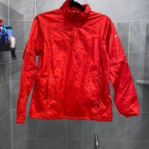 Nike Rain Pullover